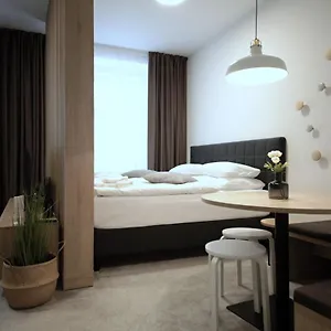  Apartamento Honest Smichov