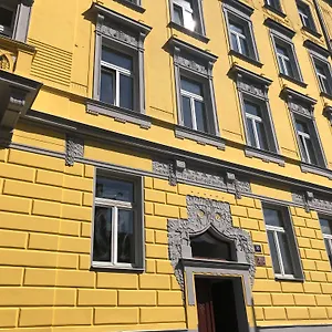  Apartamento Letna Garden