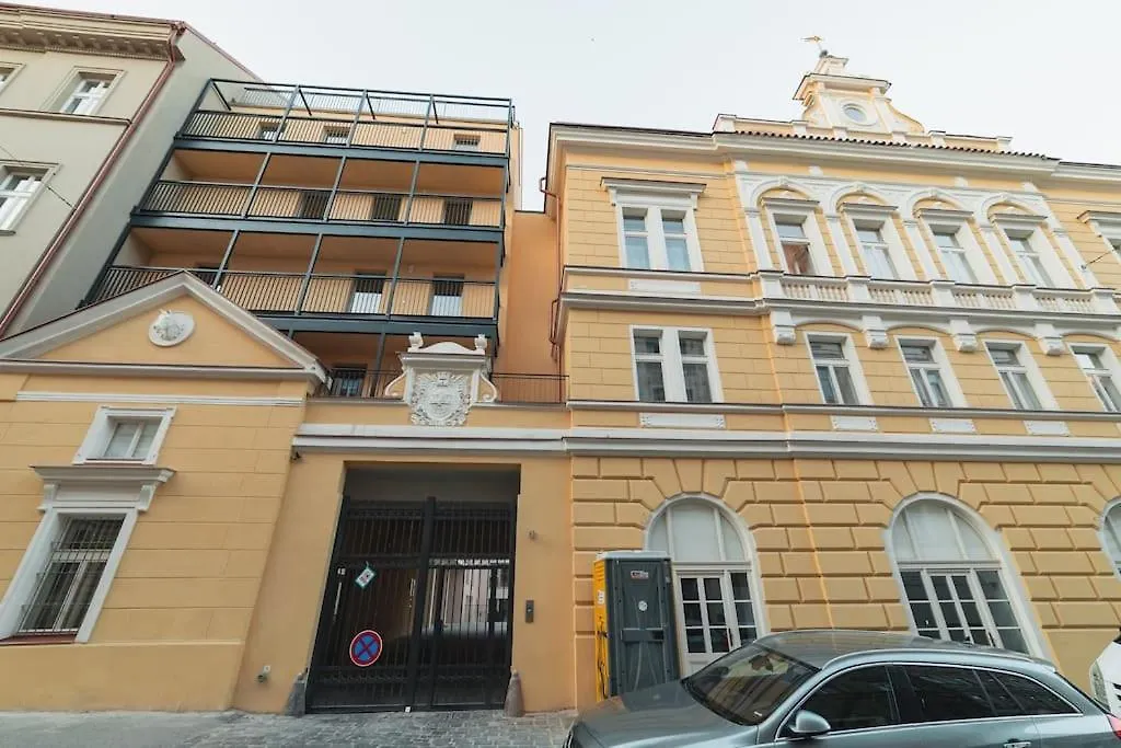 Apartment Domino Apartman Prague