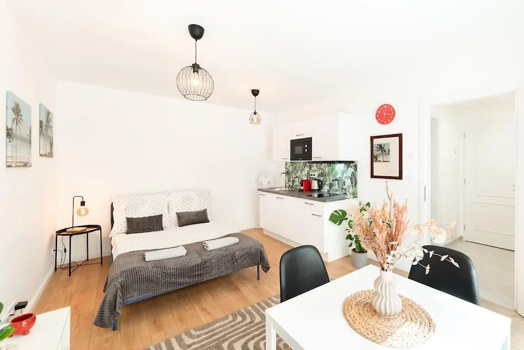 Apartment Domino Apartman Prague Czech Republic