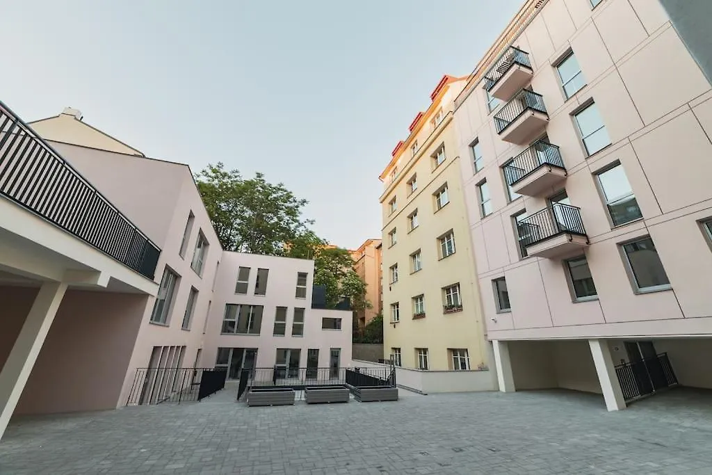 Domino Apartman Prague 0*,